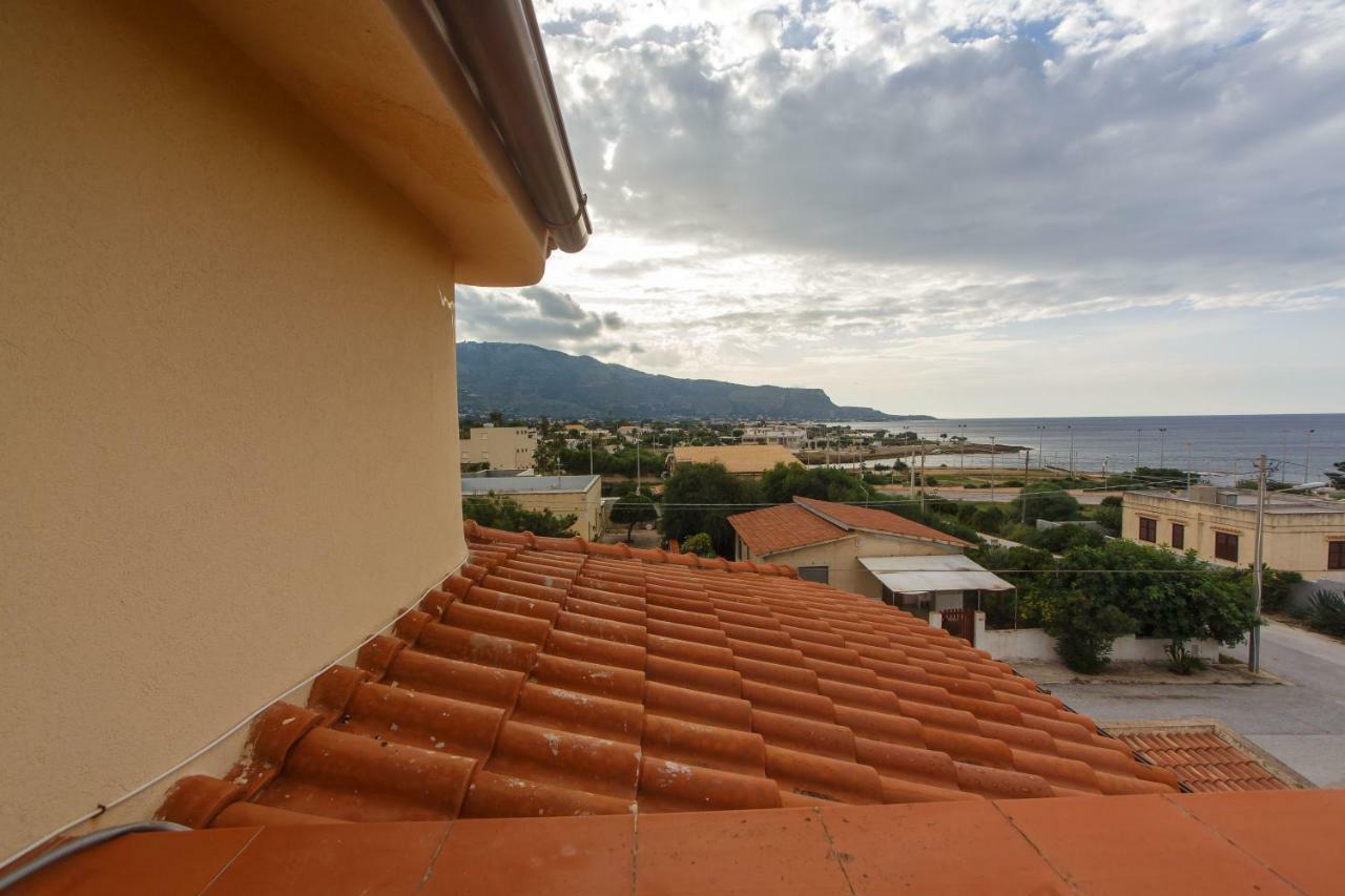 Casa Vacanze L'Orizzonte Aparthotel Valderice Exterior photo