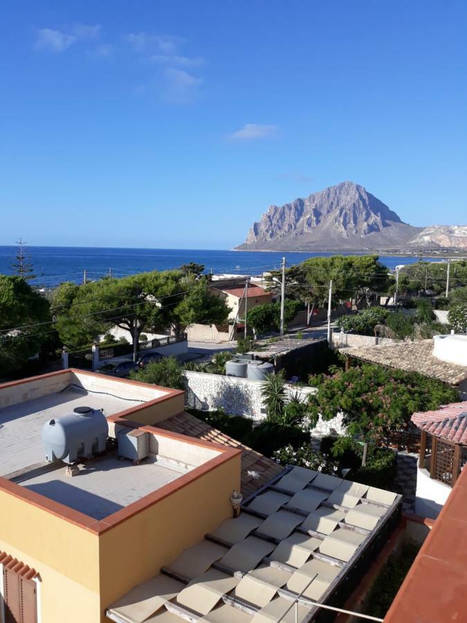 Casa Vacanze L'Orizzonte Aparthotel Valderice Exterior photo